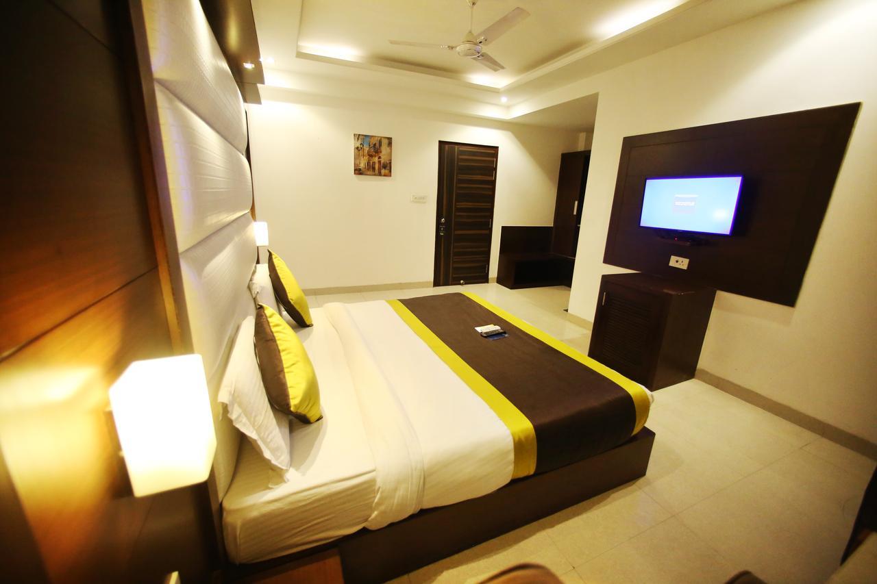Hotel Aero Star Near Delhi Airport New Delhi Luaran gambar